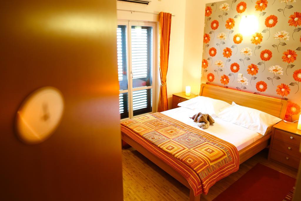 Sunrise Apartments ซัฟทัท ภายนอก รูปภาพ
