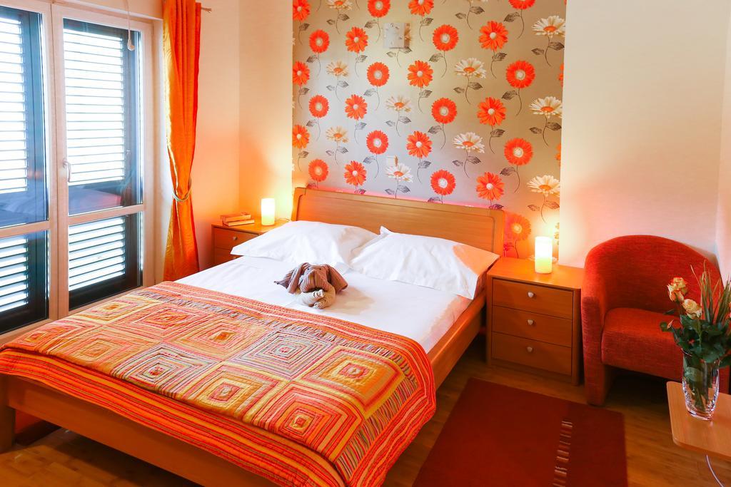 Sunrise Apartments ซัฟทัท ภายนอก รูปภาพ