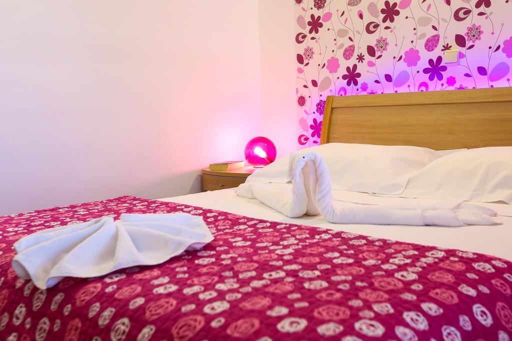 Sunrise Apartments ซัฟทัท ภายนอก รูปภาพ