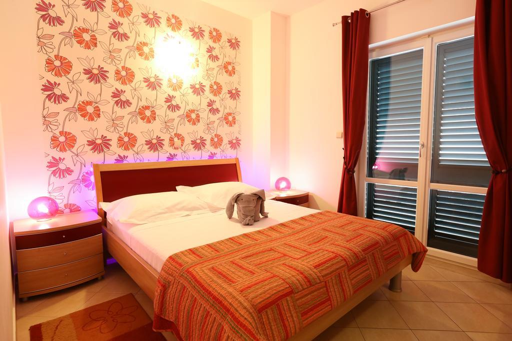 Sunrise Apartments ซัฟทัท ภายนอก รูปภาพ
