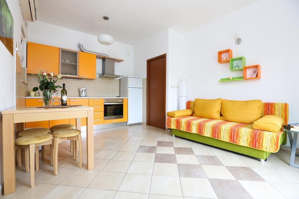 Sunrise Apartments ซัฟทัท ภายนอก รูปภาพ