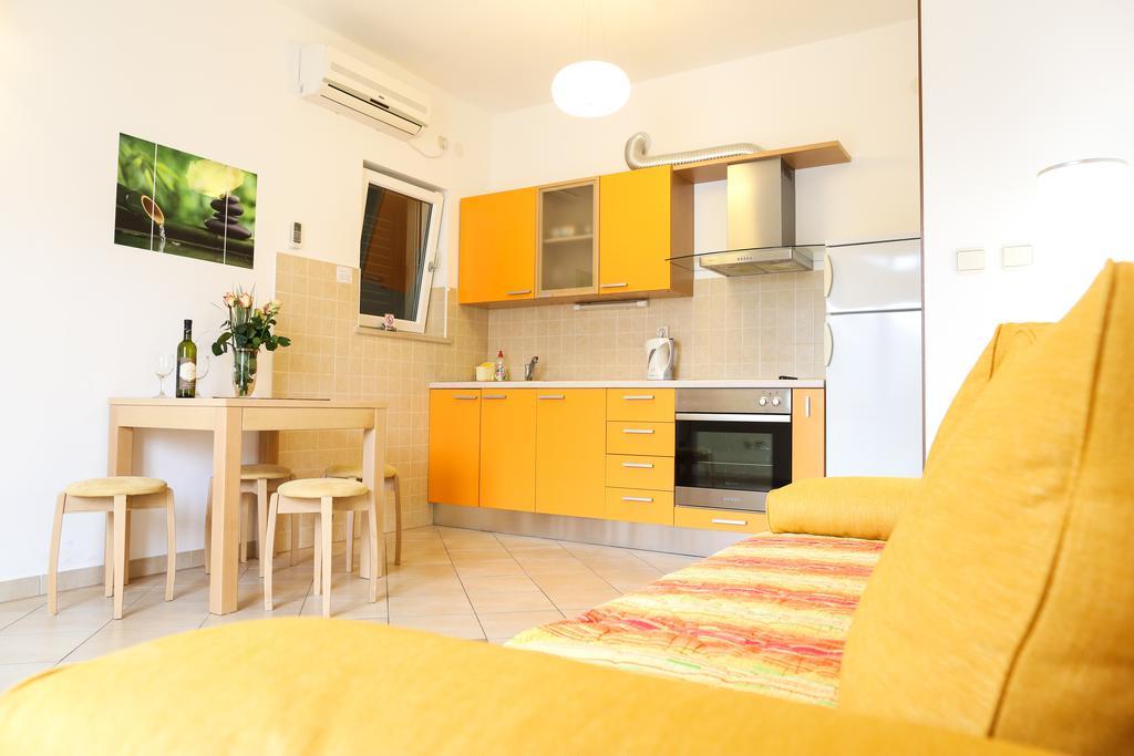 Sunrise Apartments ซัฟทัท ภายนอก รูปภาพ