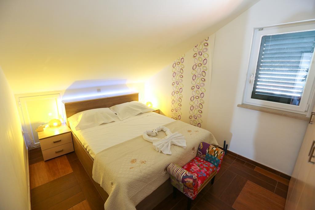 Sunrise Apartments ซัฟทัท ภายนอก รูปภาพ