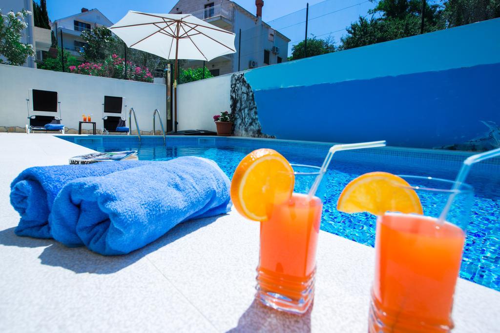 Sunrise Apartments ซัฟทัท ภายนอก รูปภาพ