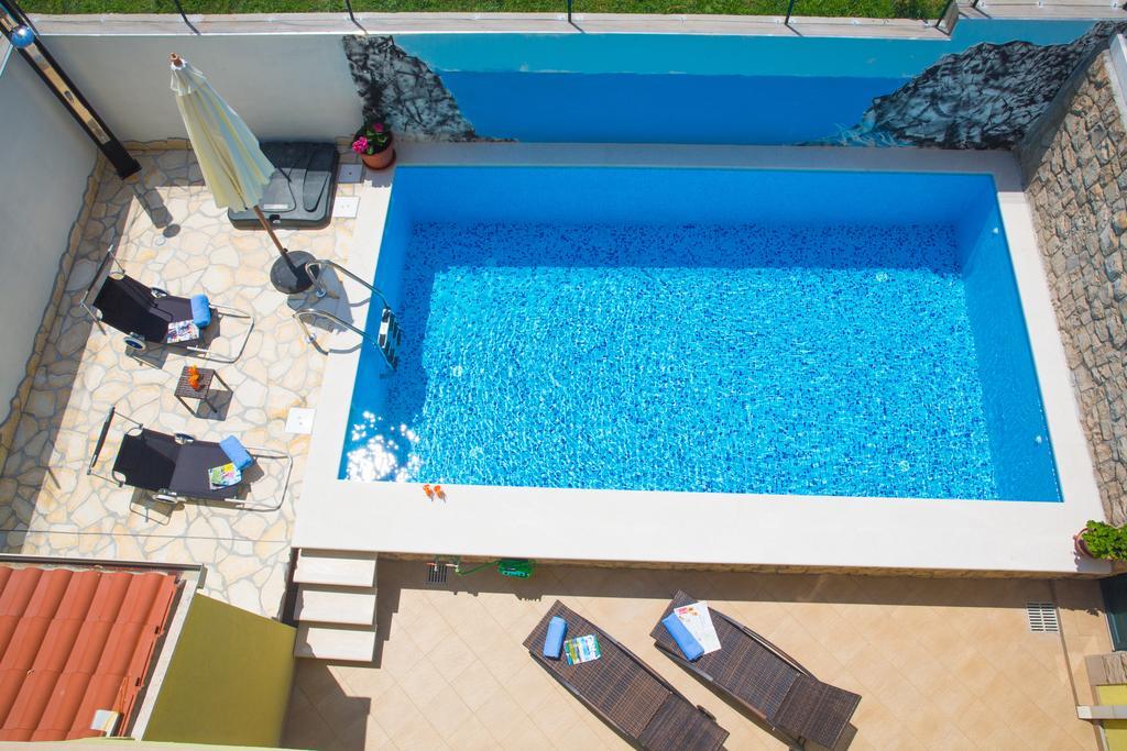 Sunrise Apartments ซัฟทัท ภายนอก รูปภาพ