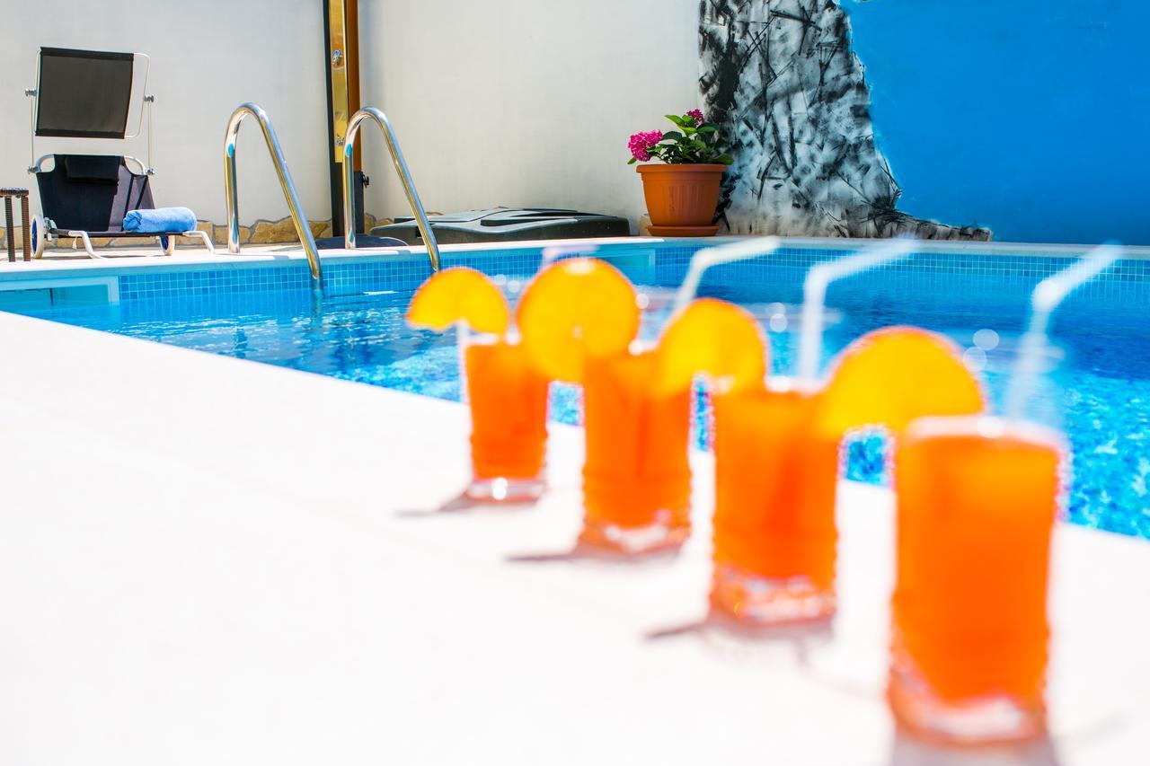 Sunrise Apartments ซัฟทัท ภายนอก รูปภาพ