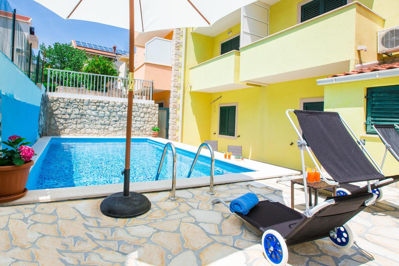 Sunrise Apartments ซัฟทัท ภายนอก รูปภาพ